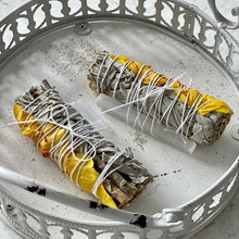 Load image into Gallery viewer, Bâton de sauge Édition du printemps